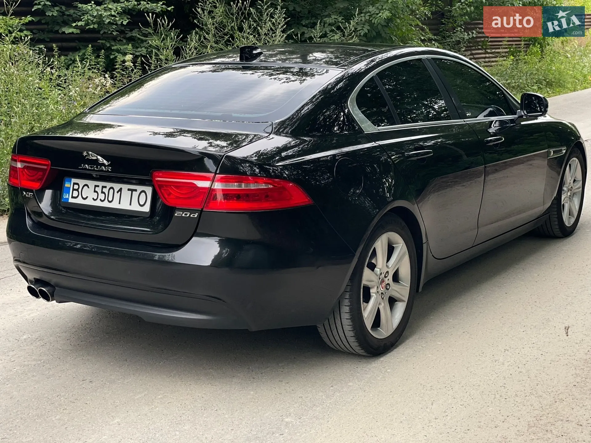 2016 Jaguar XE - мініатюра 12