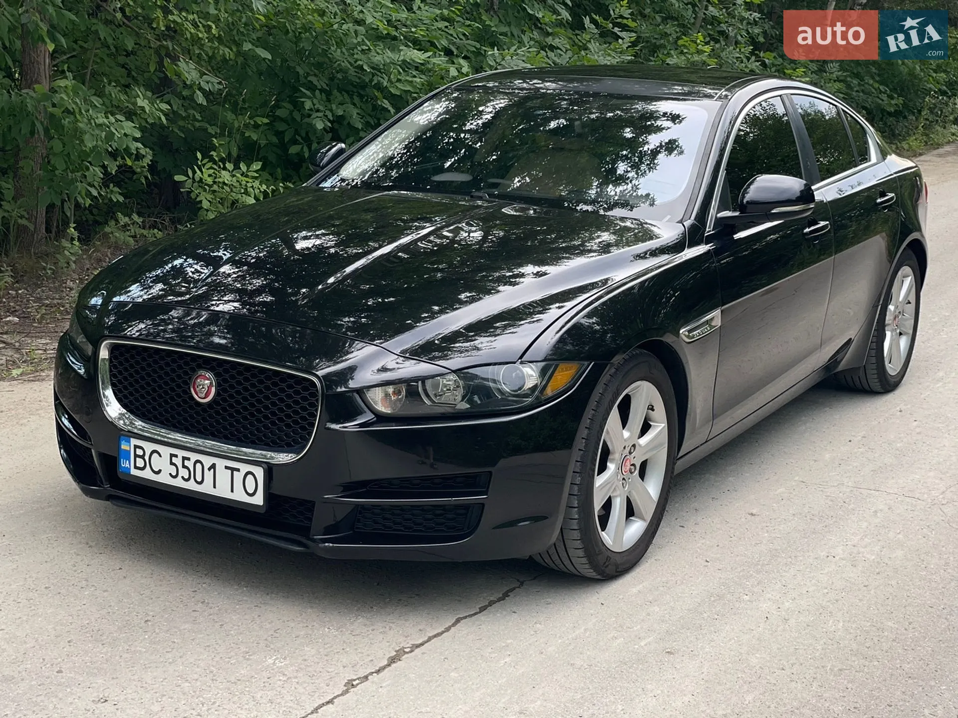 2016 Jaguar XE - мініатюра 14