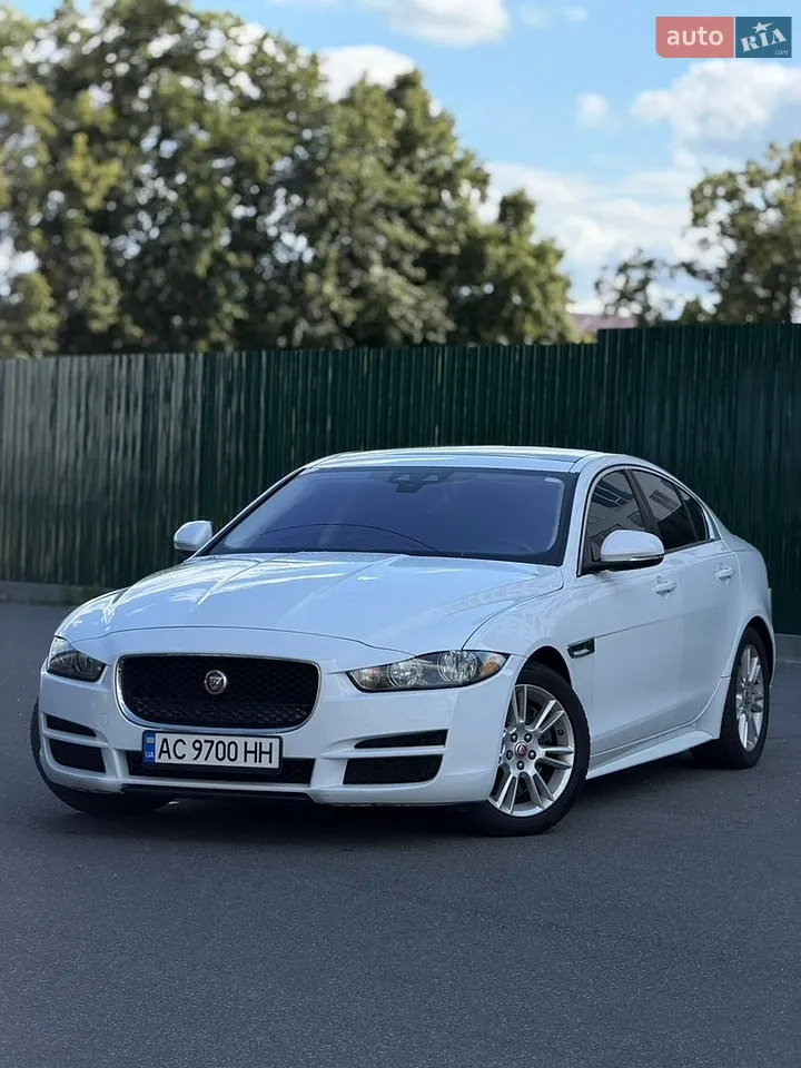 2017 Jaguar XE - мініатюра 21