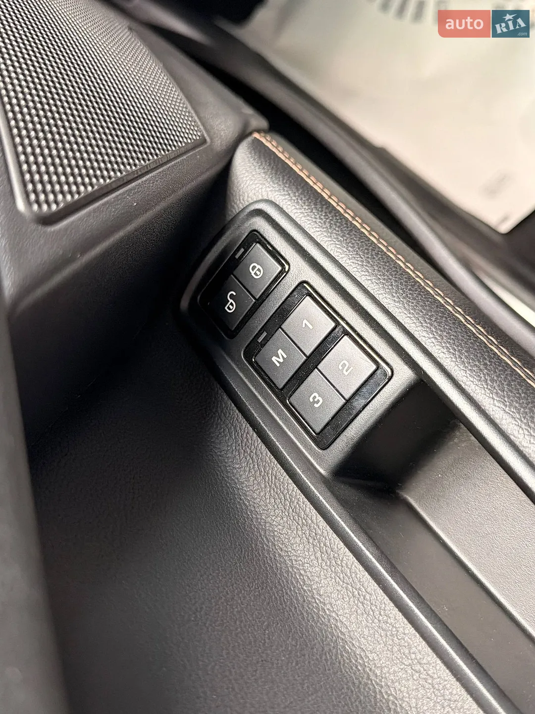 2015 Jaguar XE - мініатюра 42