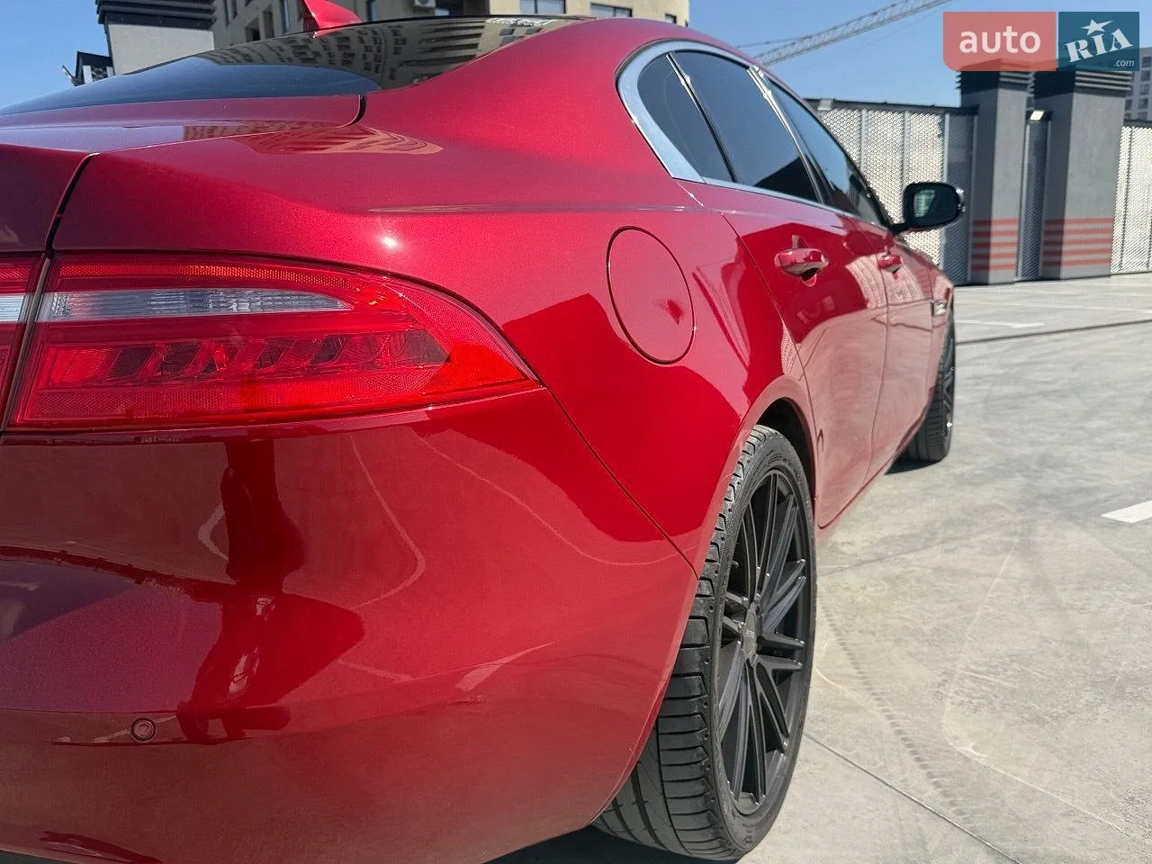 2018 Jaguar XE - мініатюра 17