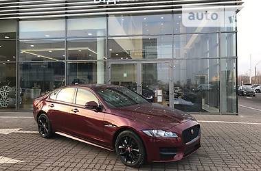 Седан Jaguar XF 2016 в Києві