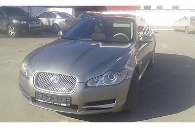 Седан Jaguar XF 2009 в Тернополе