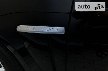Седан Jaguar XF 2014 в Чернигове