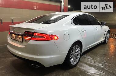 Седан Jaguar XF 2011 в Києві