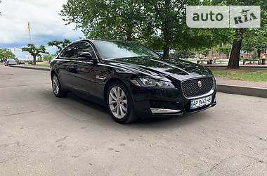 Седан Jaguar XF 2017 в Мелитополе