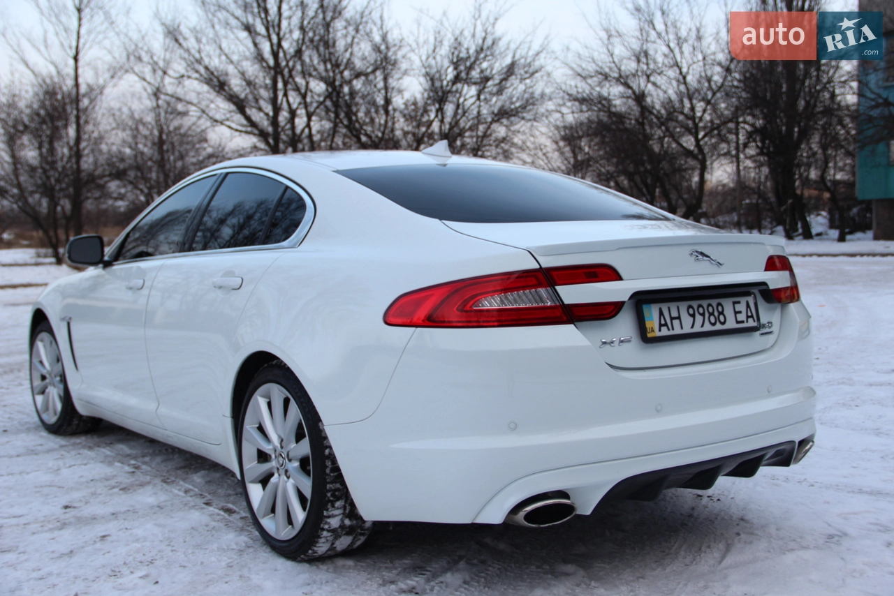 2013 Jaguar XF - мініатюра 10
