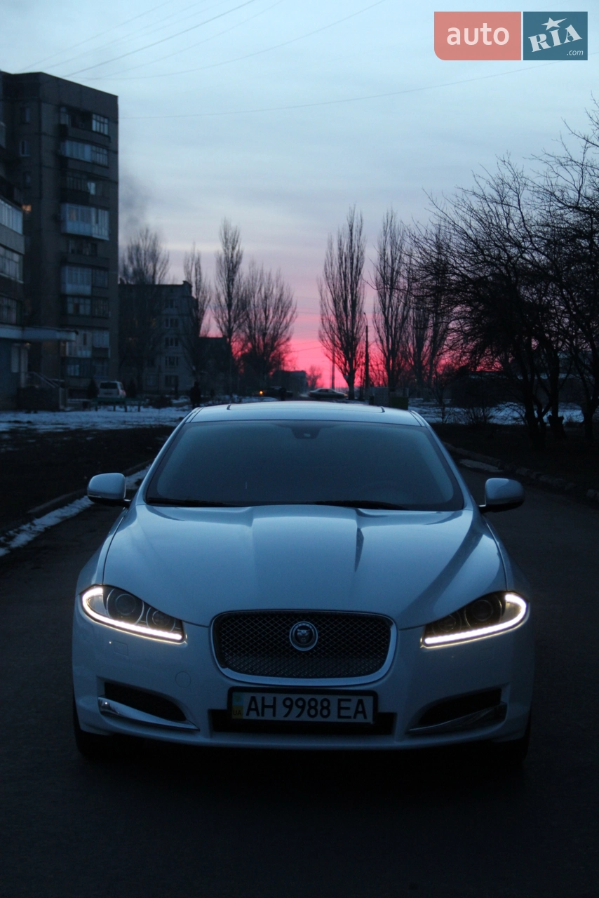2013 Jaguar XF - мініатюра 18
