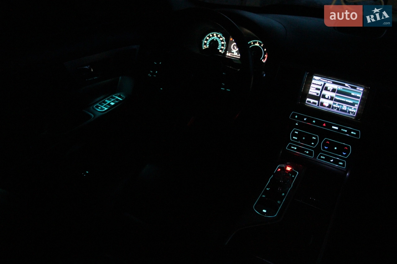 2013 Jaguar XF - мініатюра 37
