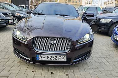 Седан Jaguar XF 2012 в Днепре