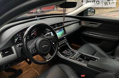 Седан Jaguar XF 2019 в Софиевской Борщаговке