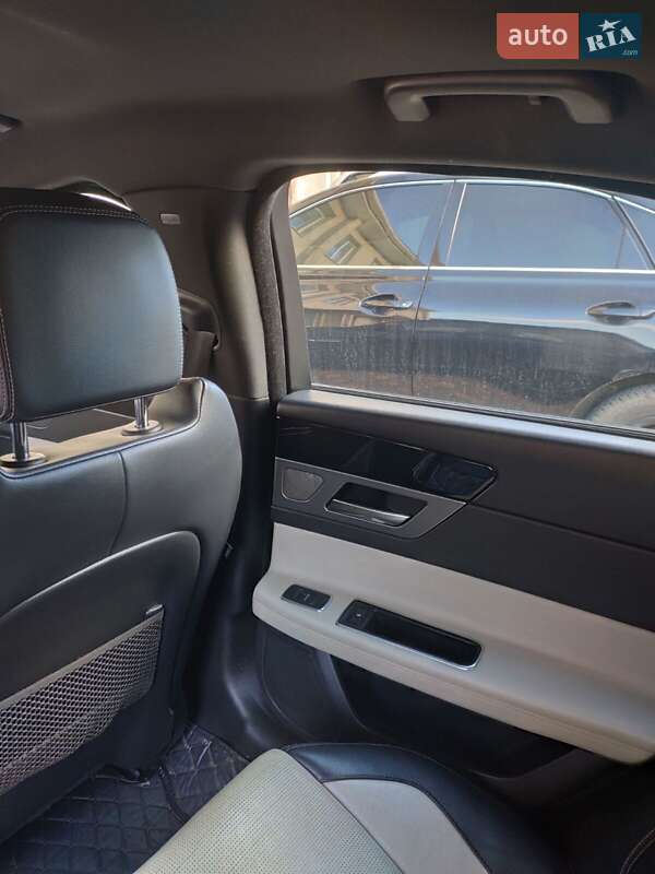 Седан Jaguar XF 2016 в Черноморске фото 11 Седан Jaguar XF 2016 в Черноморске