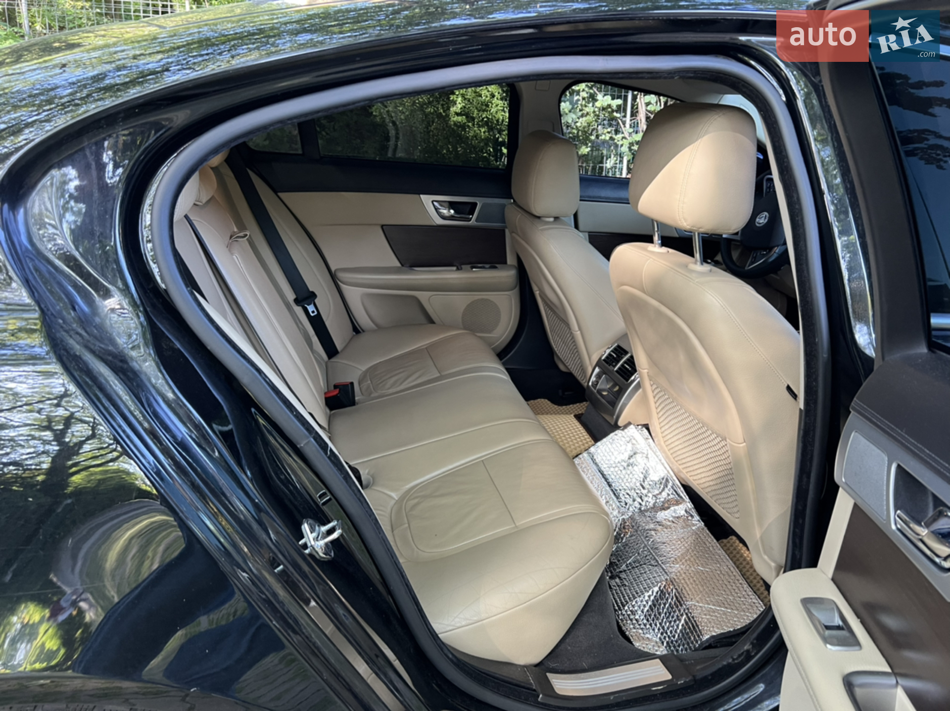 2013 Jaguar XF - мініатюра 14