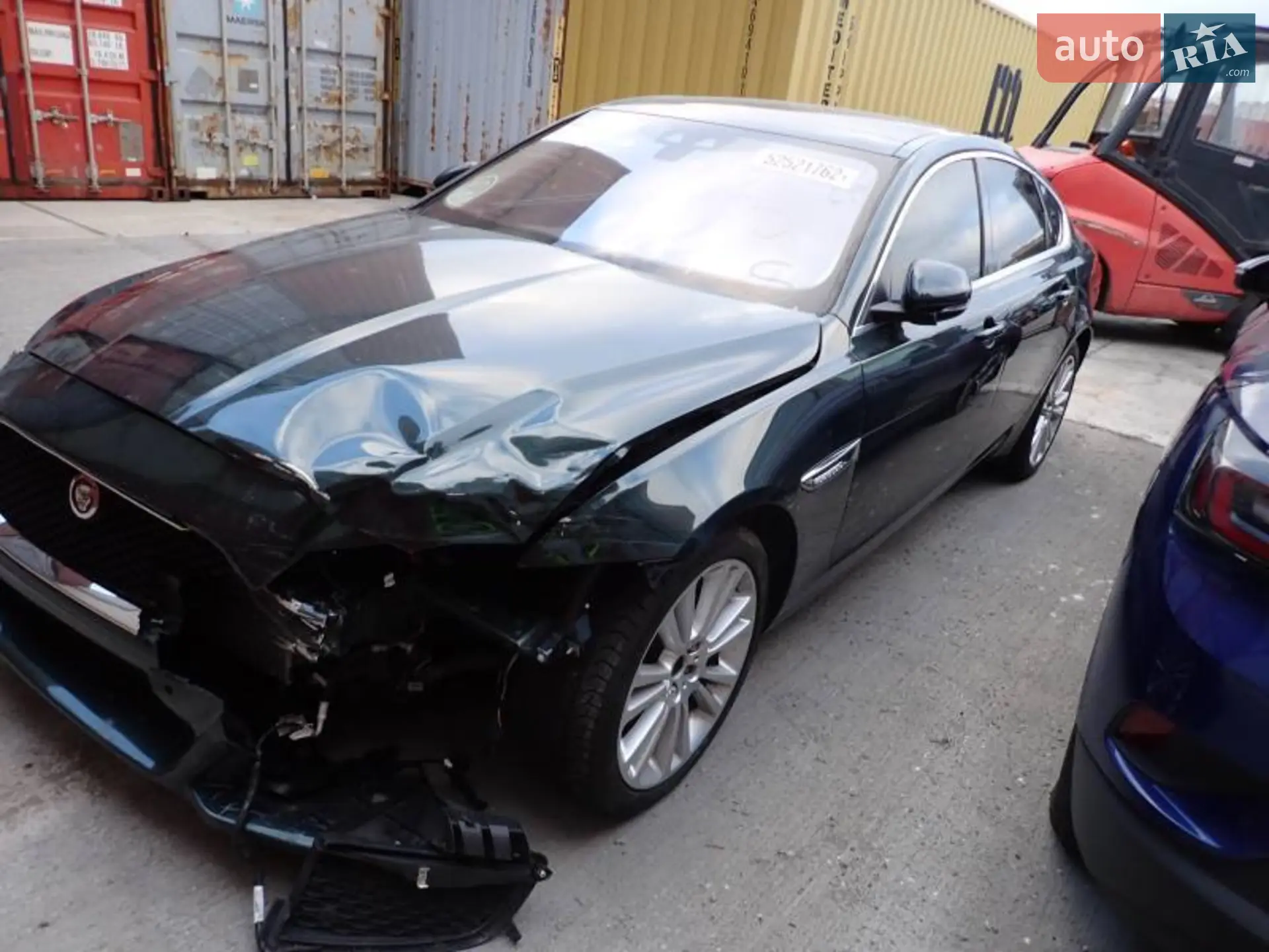 2016 Jaguar XF - мініатюра 2