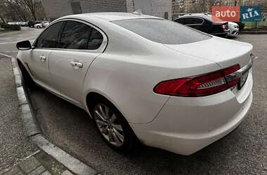 Седан Jaguar XF 2015 в Днепре