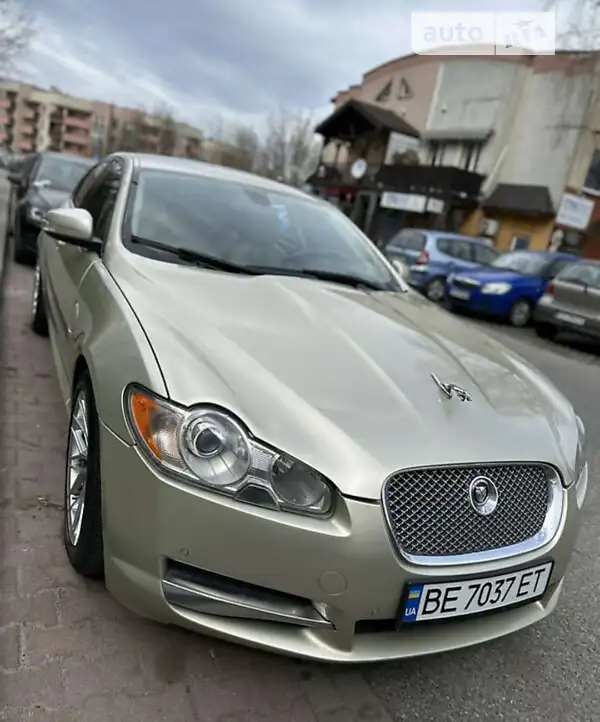 Jaguar XF 2008