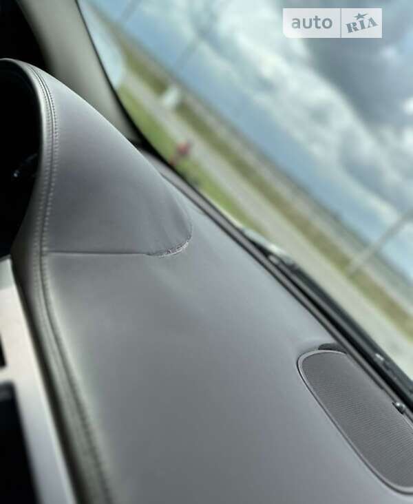 Седан Jaguar XF 2008 в Виннице