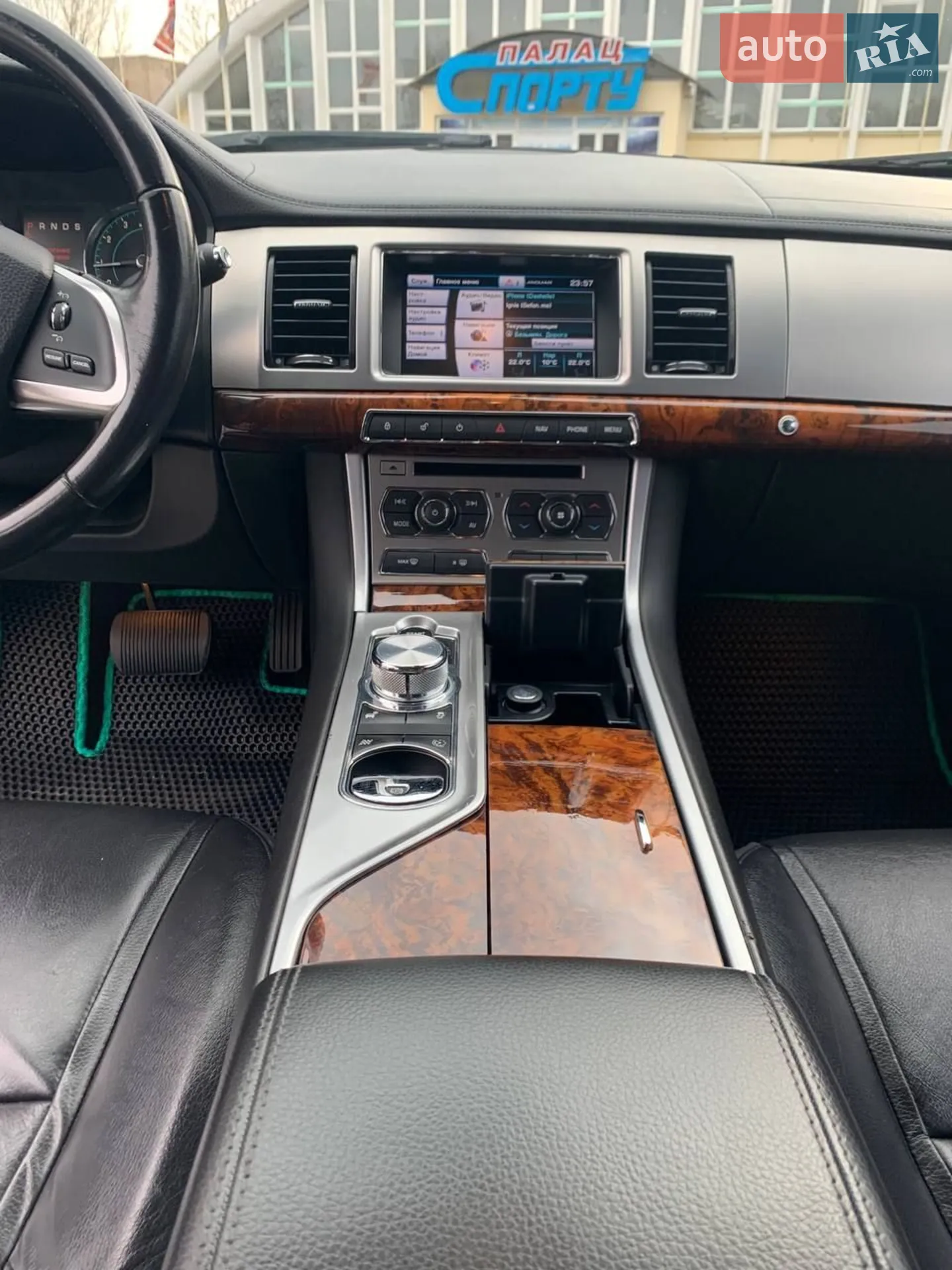 2015 Jaguar XF - мініатюра 12