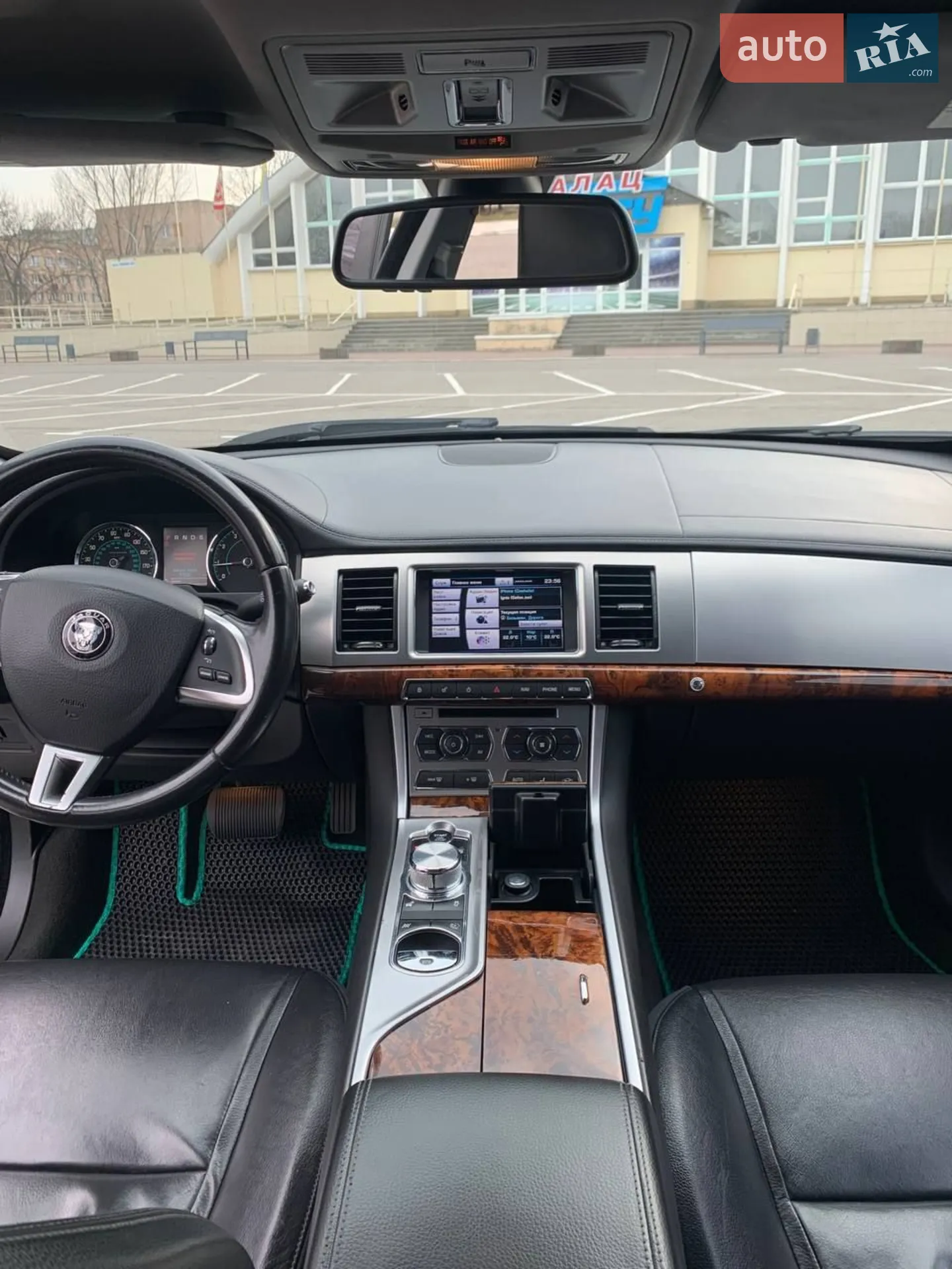 2015 Jaguar XF - мініатюра 13