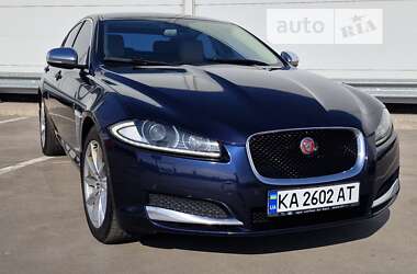 Седан Jaguar XF 2014 в Киеве