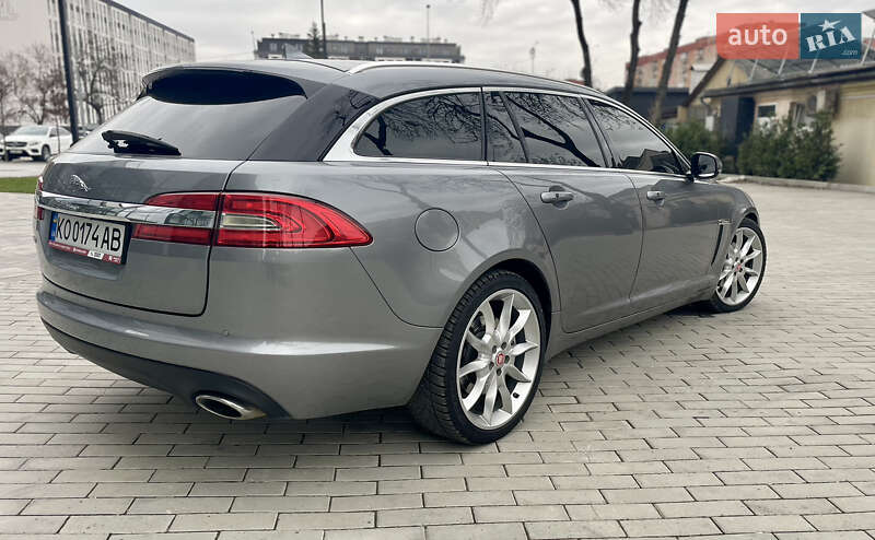 Універсал Jaguar XF 2014 в Ужгороді