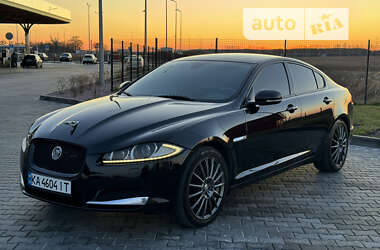 Седан Jaguar XF 2012 в Киеве