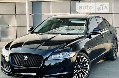 Седан Jaguar XF 2020 в Одесі