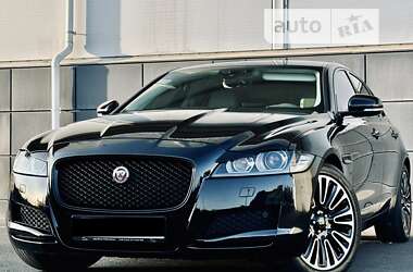 Седан Jaguar XF 2020 в Одесі