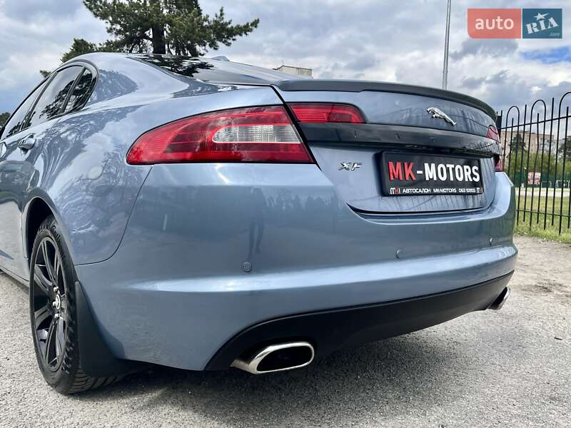 Седан Jaguar XF 2008 в Києві