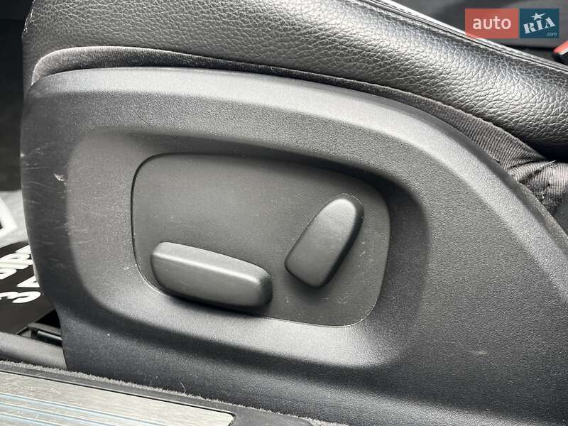 Седан Jaguar XF 2008 в Києві