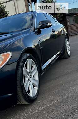 Седан Jaguar XF 2008 в Борисполі