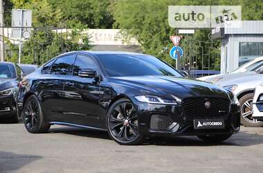 Седан Jaguar XF 2021 в Києві