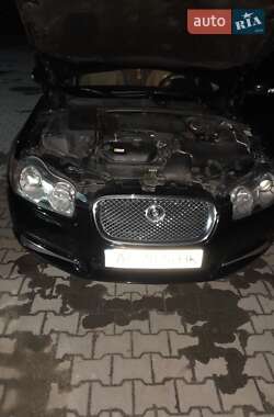 Седан Jaguar XF 2009 в Белогорье