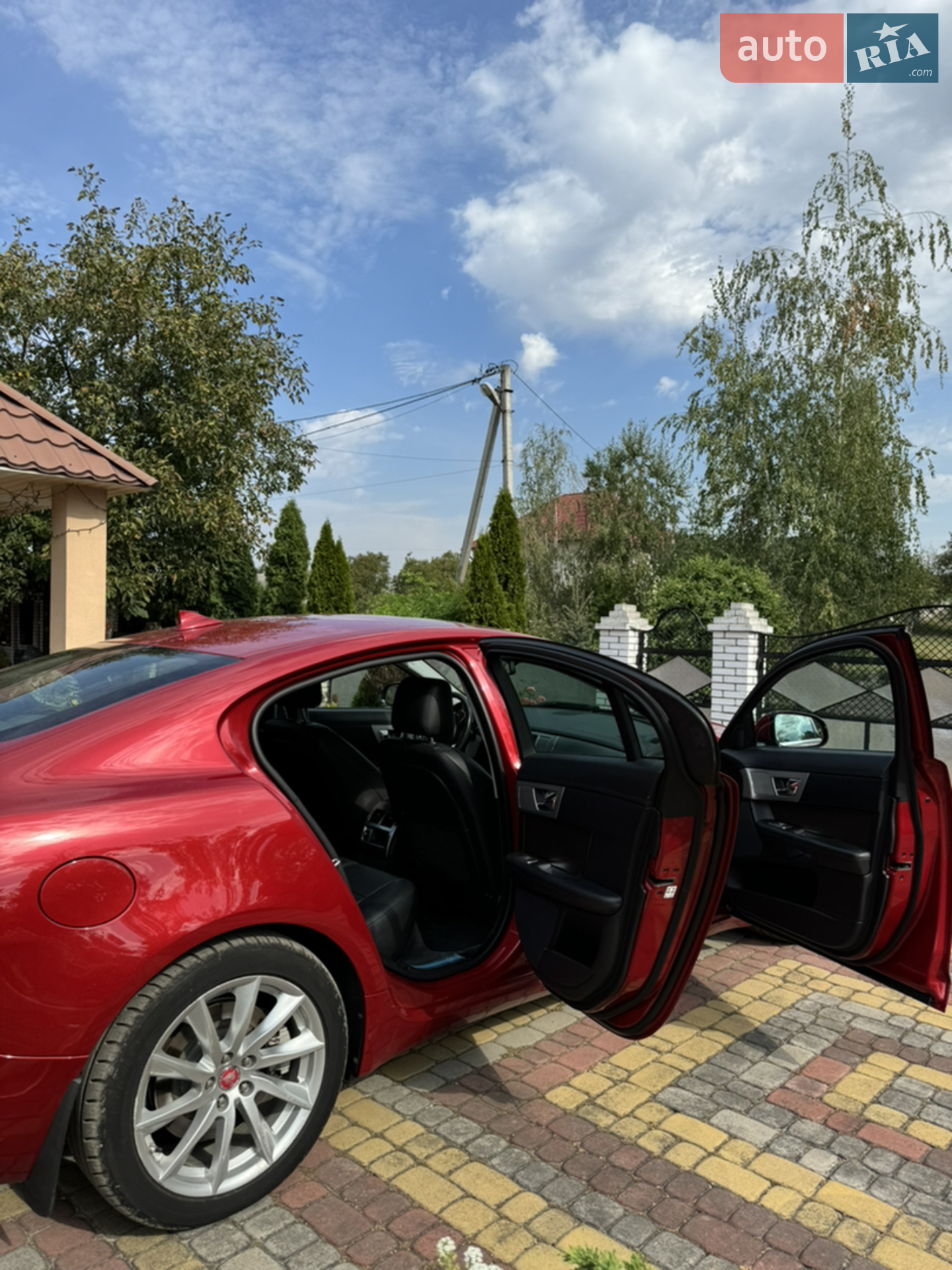 2013 Jaguar XF - мініатюра 4