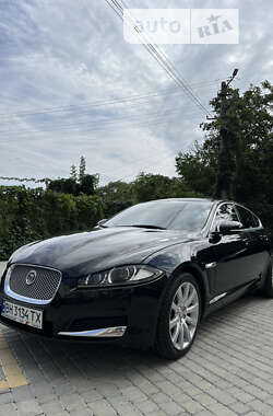 Седан Jaguar XF 2013 в Одесі