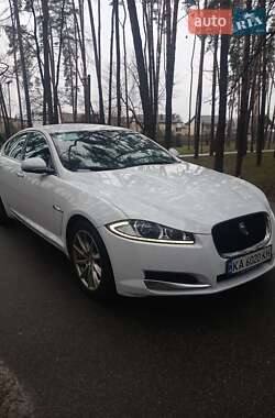 Седан Jaguar XF 2014 в Киеве