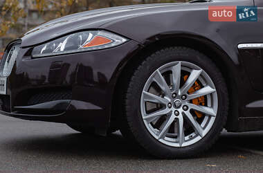 Седан Jaguar XF 2013 в Києві