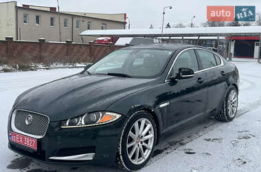 Седан Jaguar XF 2015 в Ровно