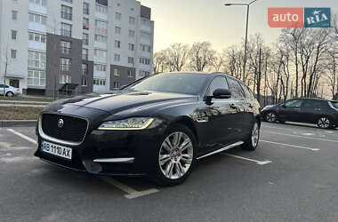 Универсал Jaguar XF 2019 в 