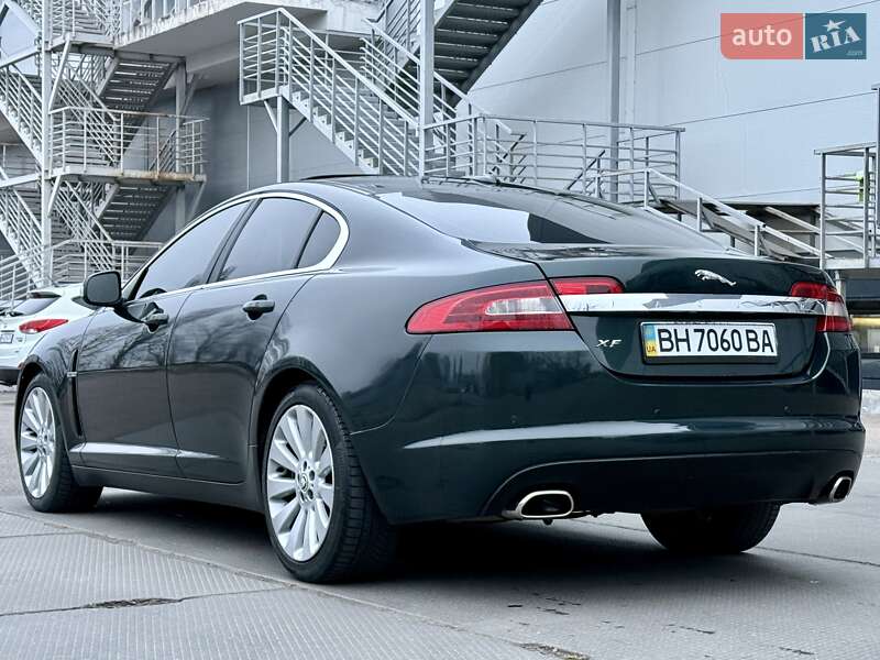 Седан Jaguar XF 2009 в Одессе