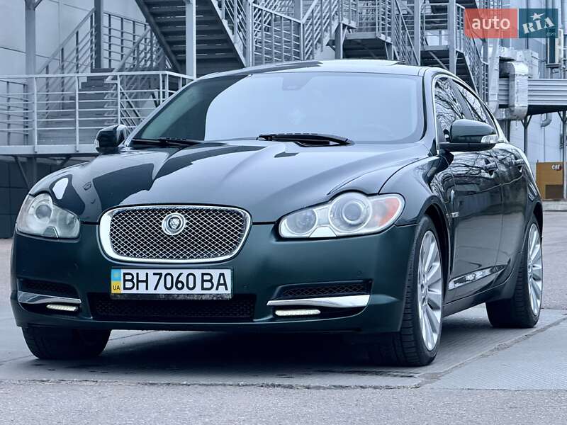 Седан Jaguar XF 2009 в Одессе