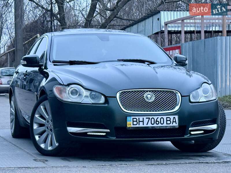 Седан Jaguar XF 2009 в Одессе