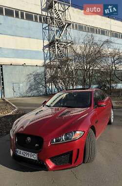 Седан Jaguar XF 2015 в Києві