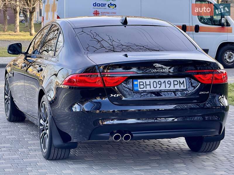 Седан Jaguar XF 2019 в Одессе