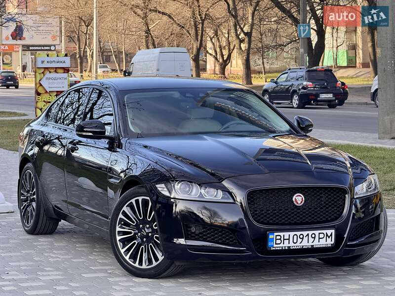 Седан Jaguar XF 2019 в Одессе