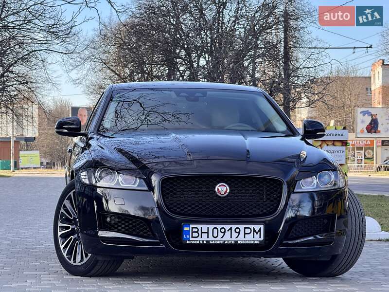 Седан Jaguar XF 2019 в Одессе