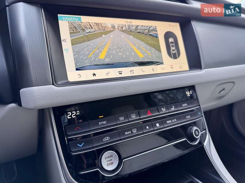 Седан Jaguar XF 2019 в Одессе