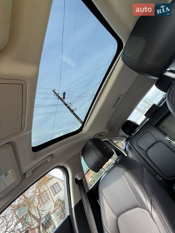 Седан Jaguar XF 2016 в Києві фото 9 Седан Jaguar XF 2016 в Києві