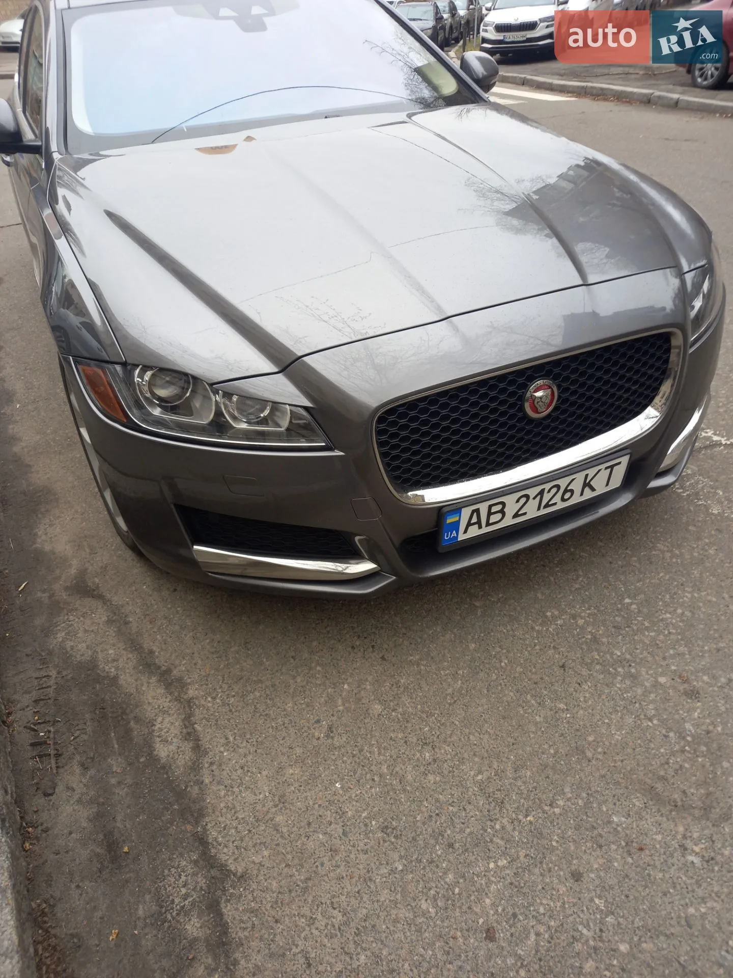 2017 Jaguar XF - мініатюра 2