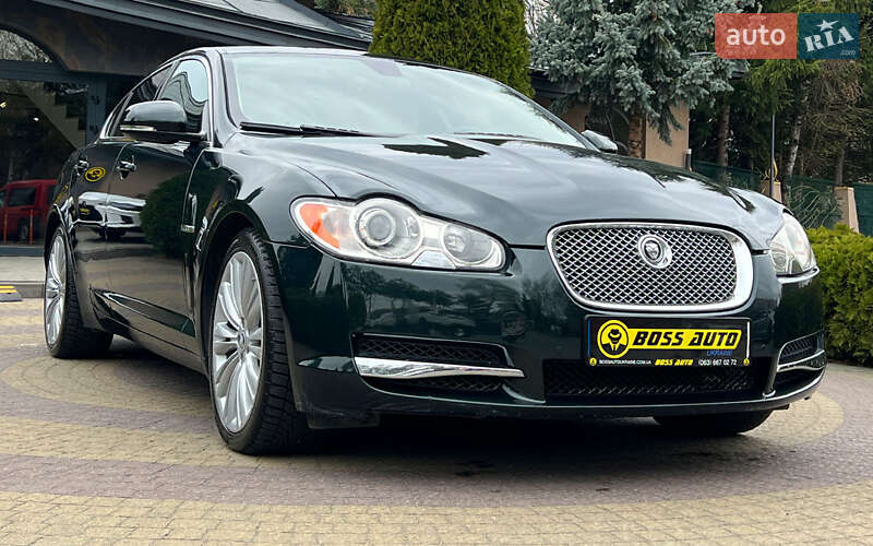 Jaguar XF 2010